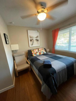 Quaint Guest Room Close to Siesta Key